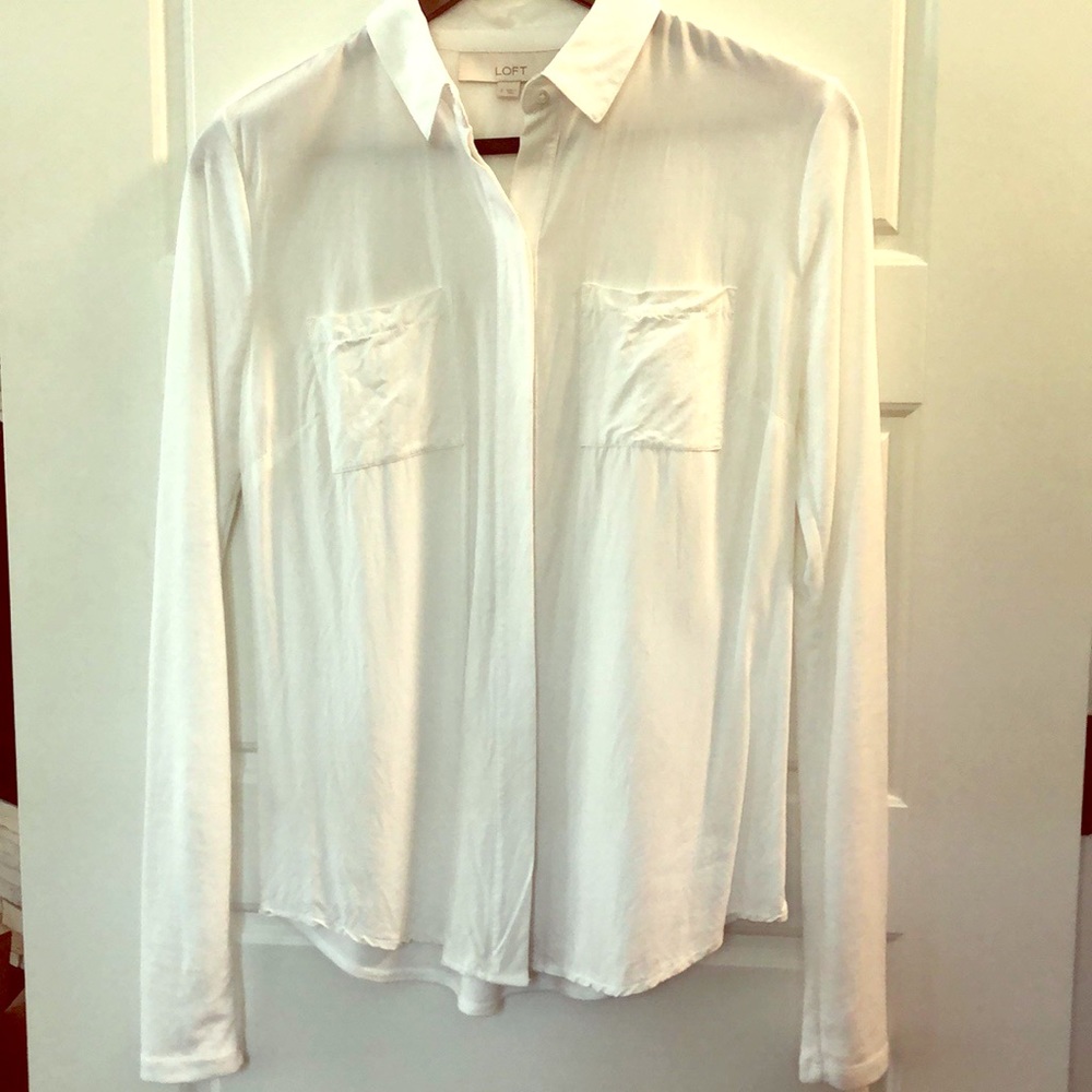 White blouse, a classic!